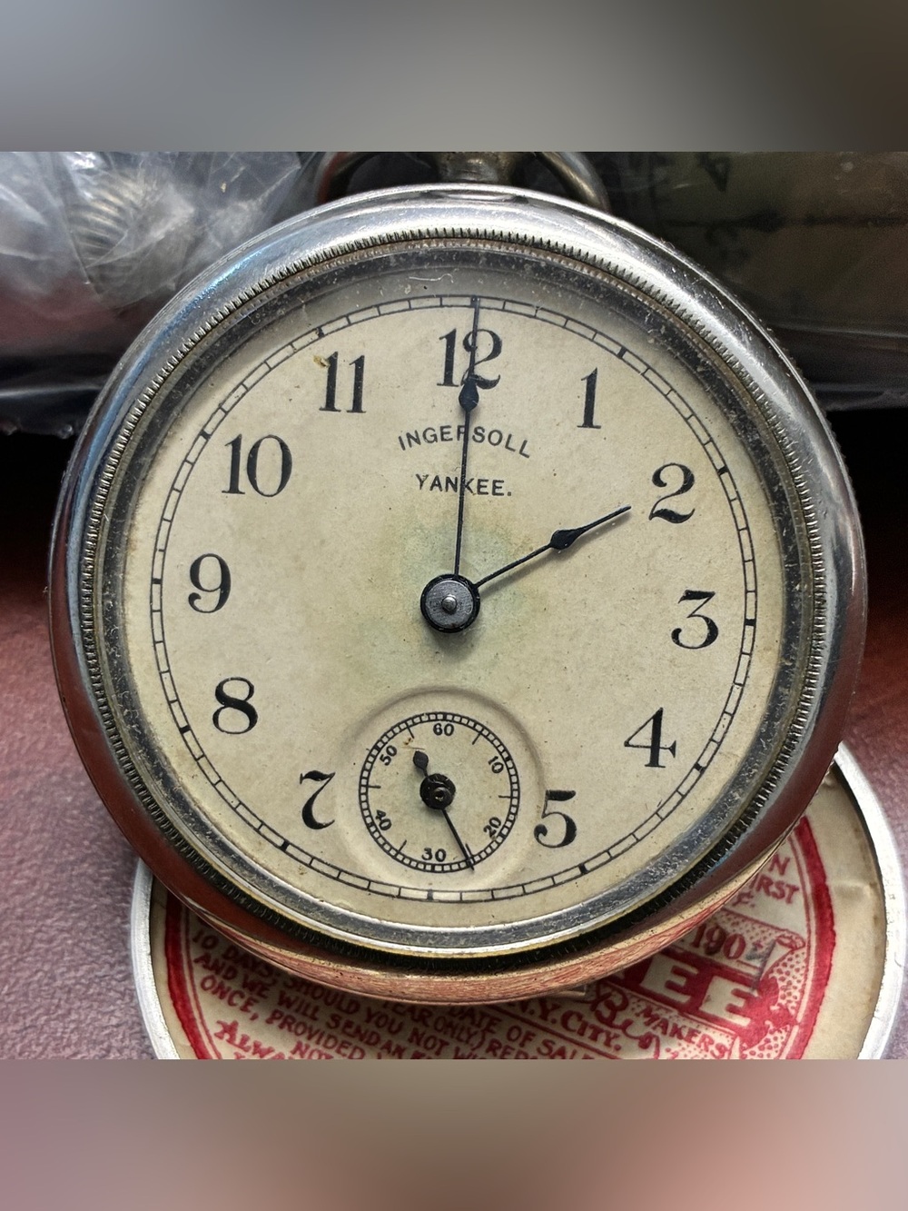 Antique 1904 - Ingersoll Yankee "Dollar" Pocket Watch - Seconds Hand Runs